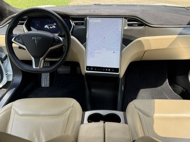 Tesla Model S 85 2015