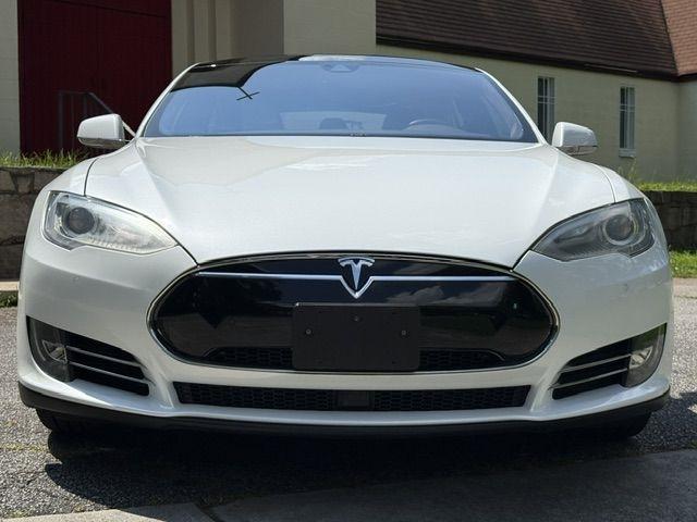 Tesla Model S 85 2015