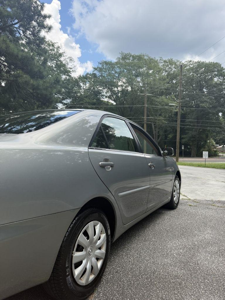 Toyota Camry LE 2005