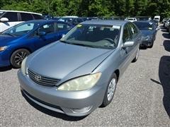 2005 Toyota Camry 