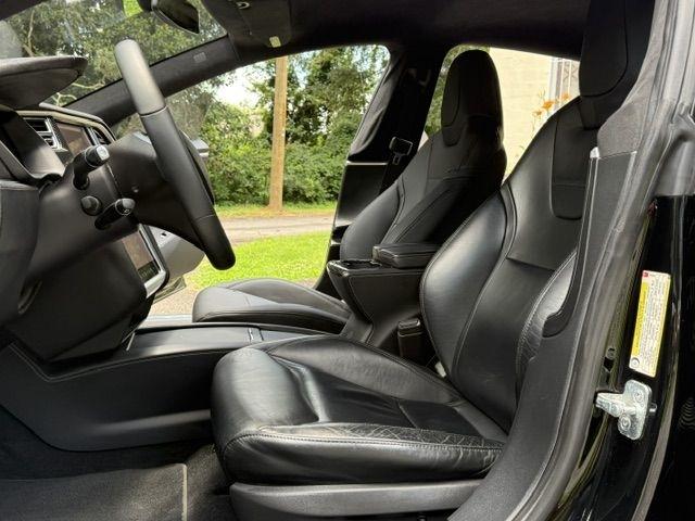 Tesla Model S P90D 2016