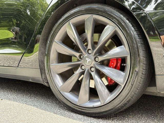 Tesla Model S P90D 2016