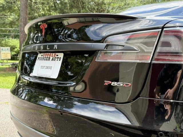 Tesla Model S P90D 2016