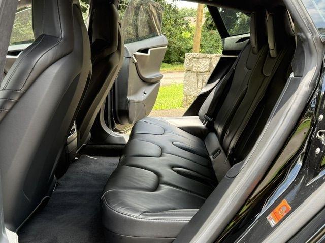 Tesla Model S P90D 2016