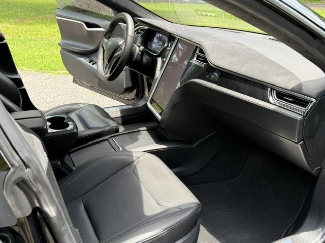 Tesla Model S P90D 2016