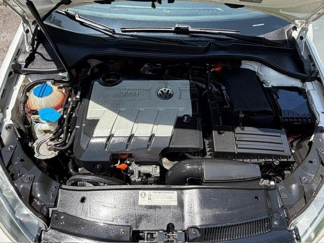 Volkswagen Jetta  2012