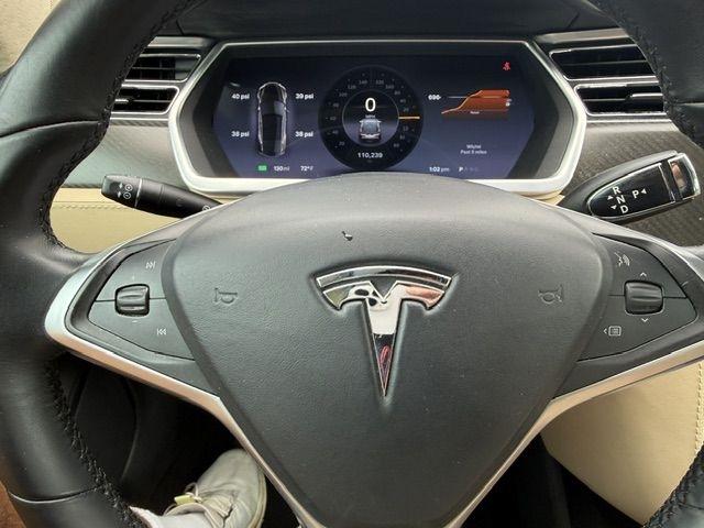 Tesla Model S Base 2013