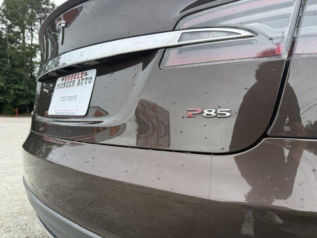 Tesla Model S Base 2013