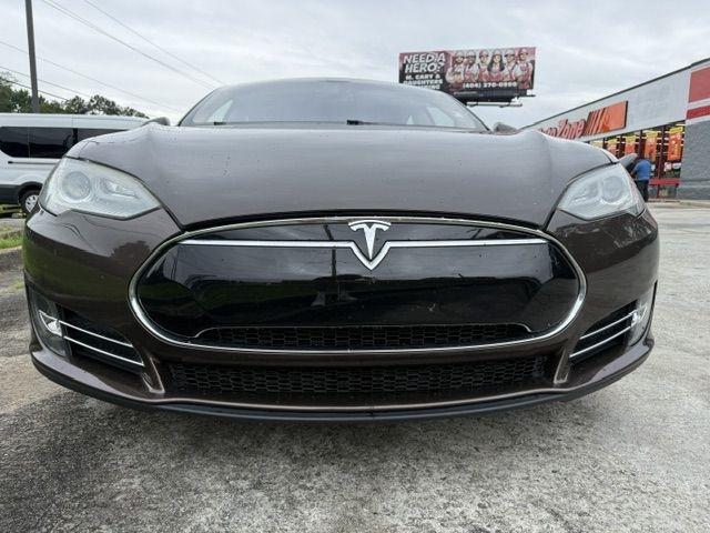 Tesla Model S Base 2013