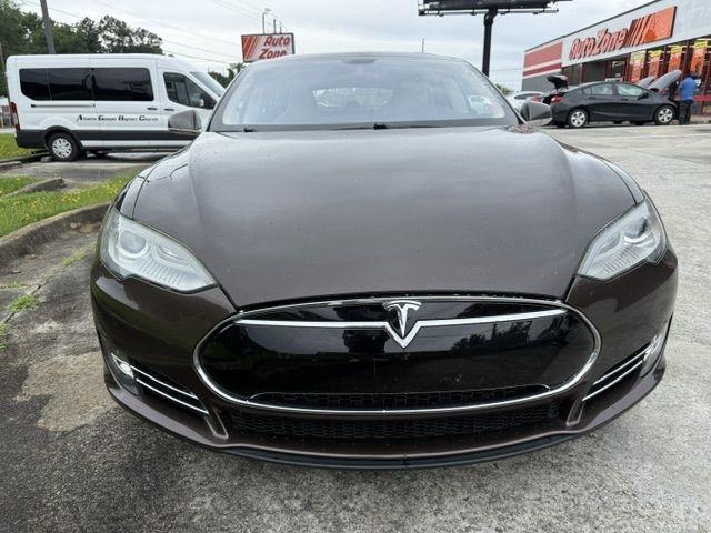 Tesla Model S Base 2013