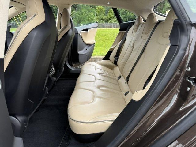 Tesla Model S Base 2013