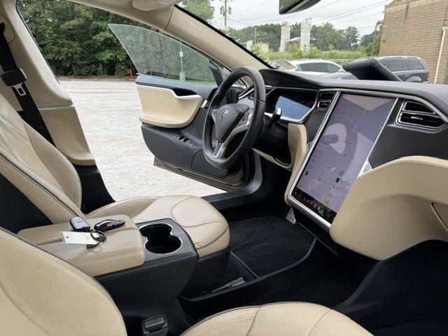 Tesla Model S Base 2013