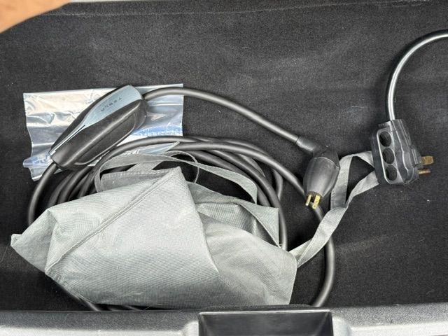 Tesla Model S Base 2013