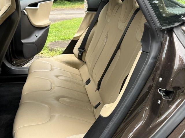 Tesla Model S Base 2013