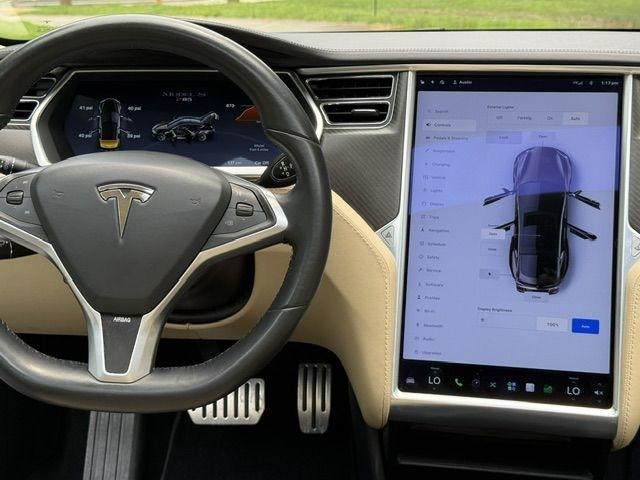 Tesla Model S Base 2013