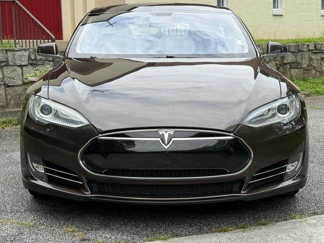 Tesla Model S Base 2013