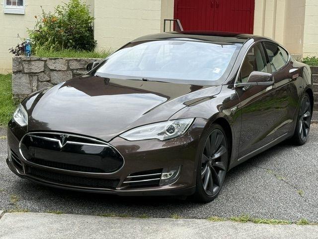 Tesla Model S Base 2013
