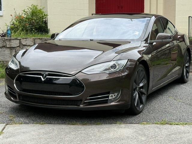 Tesla Model S Base 2013