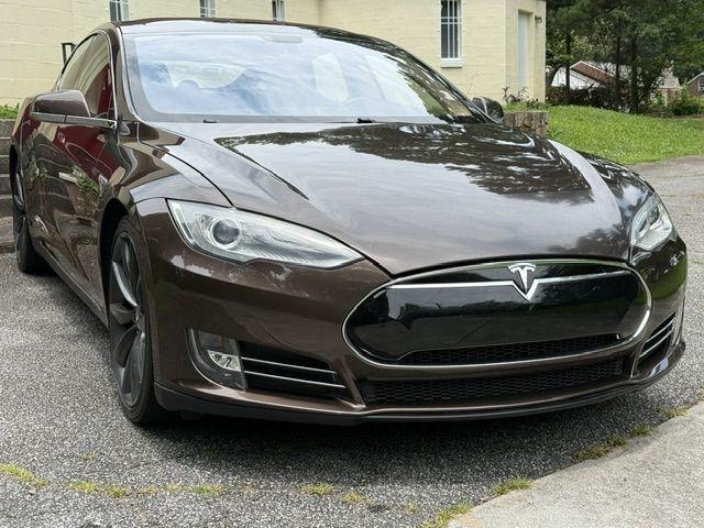 Tesla Model S Base 2013