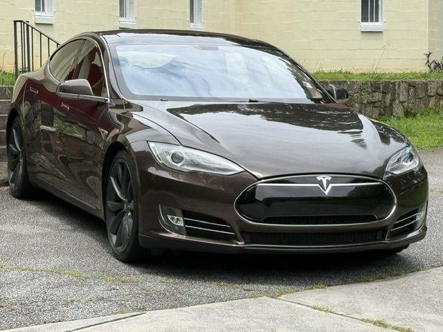 Tesla Model S Base 2013