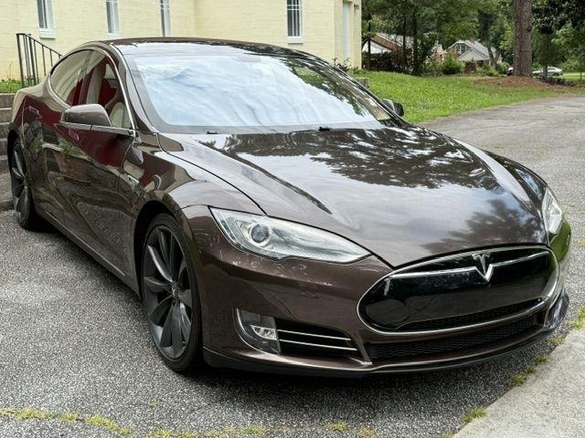 Tesla Model S Base 2013