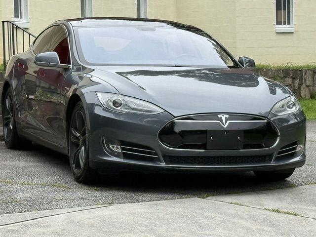 Tesla Model S Base 2013