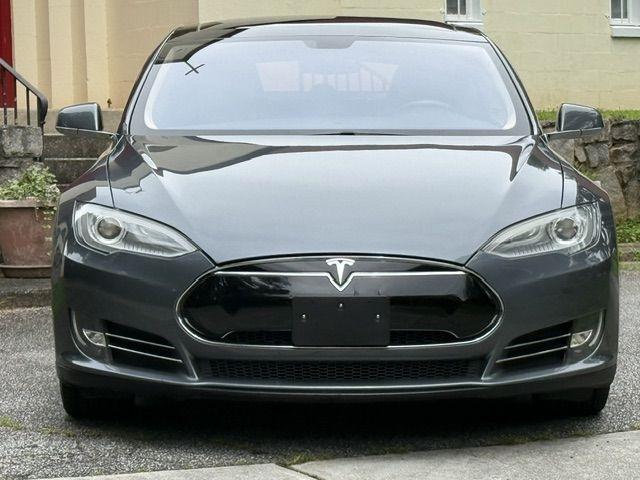 Tesla Model S Base 2013
