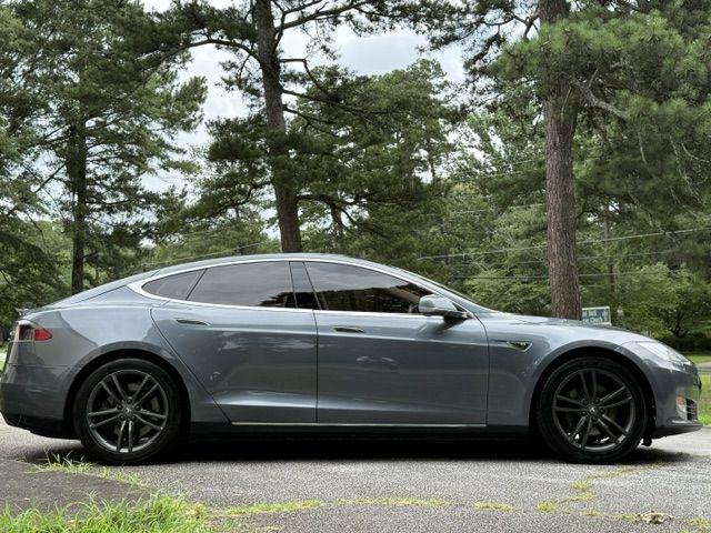 Tesla Model S Base 2013