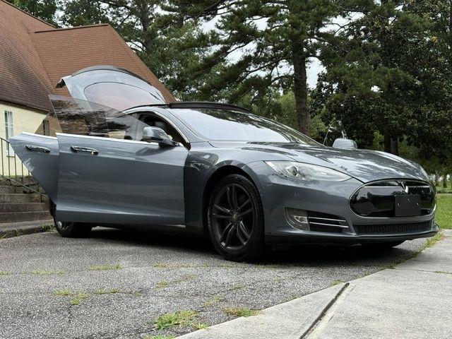 Tesla Model S Base 2013