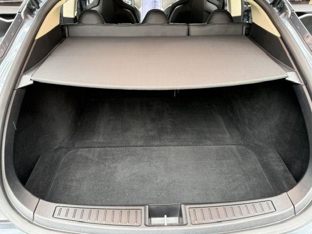 Tesla Model S Base 2013