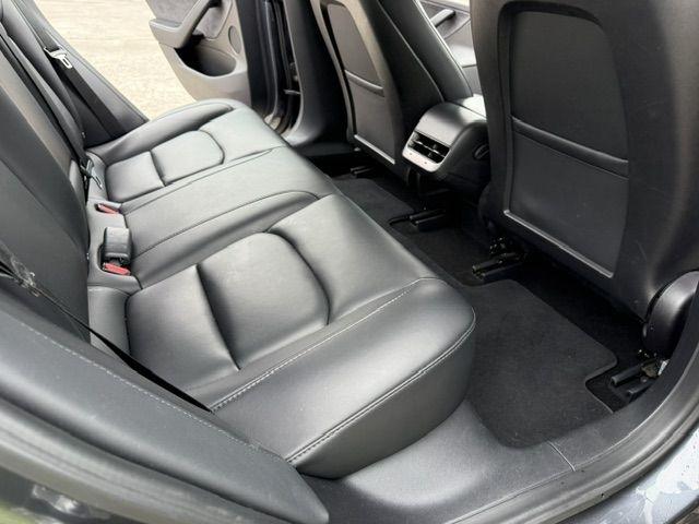 Tesla Model 3 Standard Range Plus 2021
