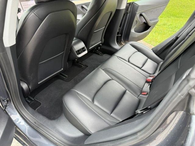 Tesla Model 3 Standard Range Plus 2021