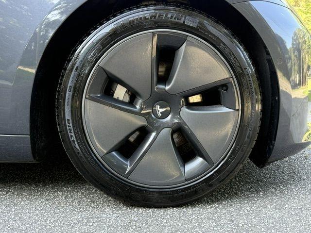 Tesla Model 3 Standard Range Plus 2021