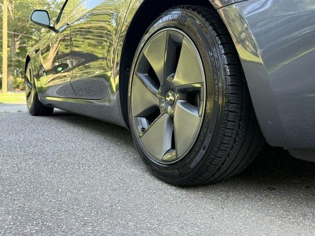 Tesla Model 3 Standard Range Plus 2021