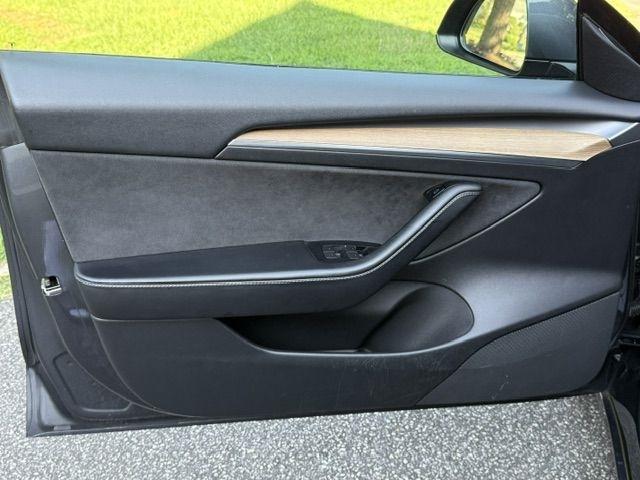 Tesla Model 3 Standard Range Plus 2021
