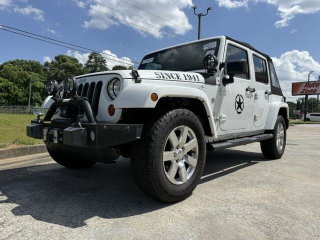 Jeep Wrangler Unlimited Sahara 4WD 2013