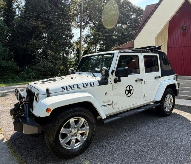 Jeep Wrangler Unlimited Sahara 4WD 2013