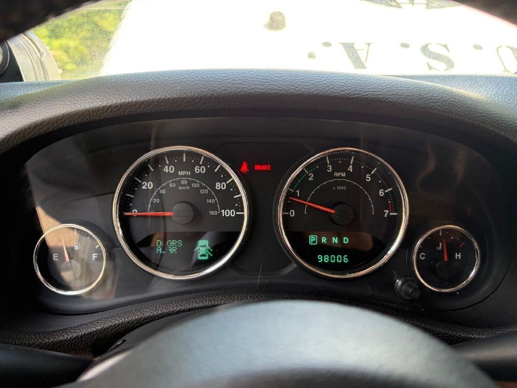 Jeep Wrangler Unlimited Sahara 4WD 2013