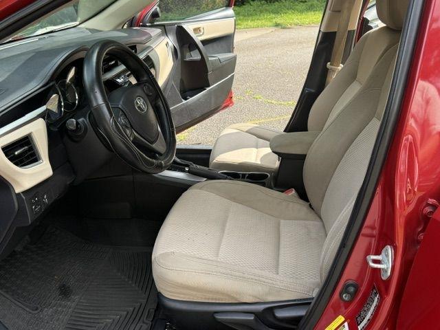 Toyota Corolla LE CVT 2015