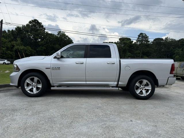 RAM 1500 Sport Crew Cab SWB 4WD 2016