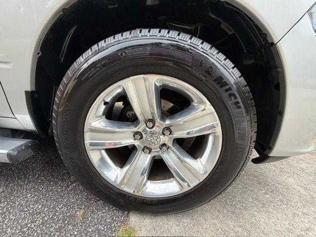 RAM 1500 Sport Crew Cab SWB 4WD 2016