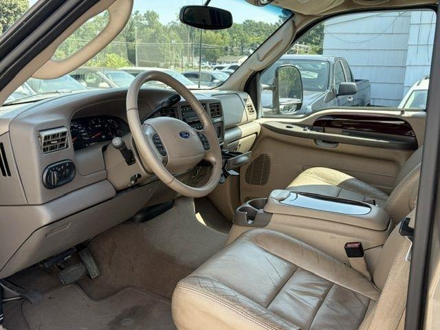 Ford Excursion Limited 6.0L 4WD 2003