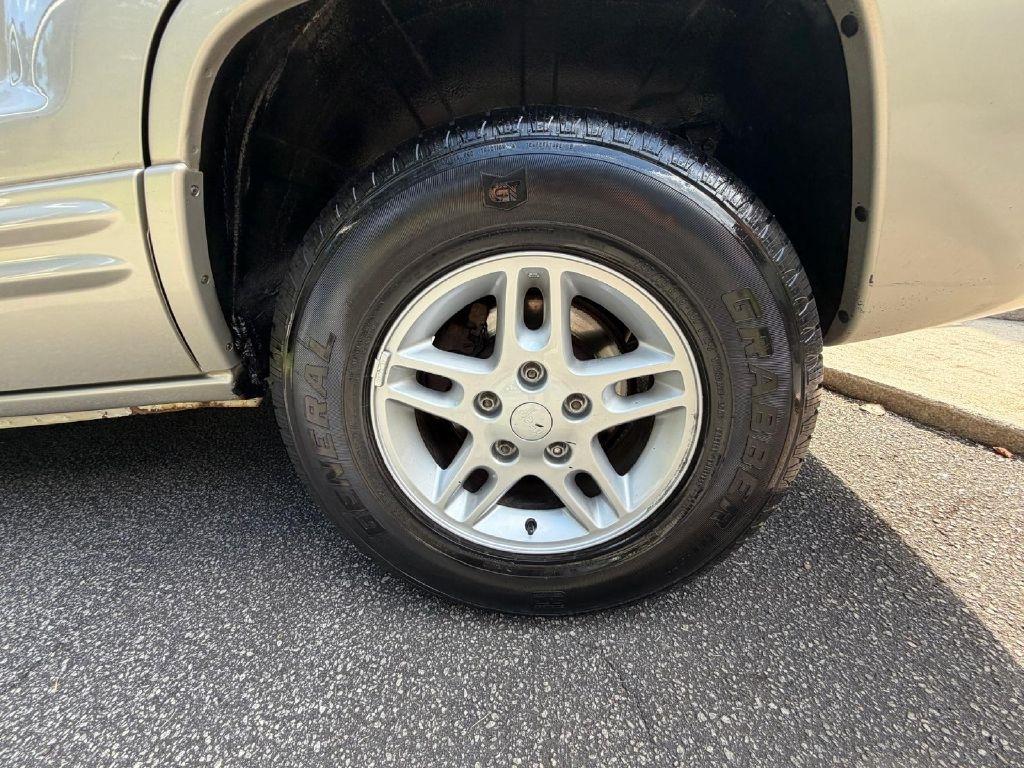 Jeep Grand Cherokee Laredo 4WD 2004