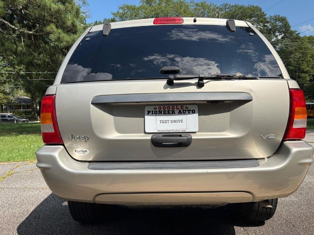 Jeep Grand Cherokee Laredo 4WD 2004