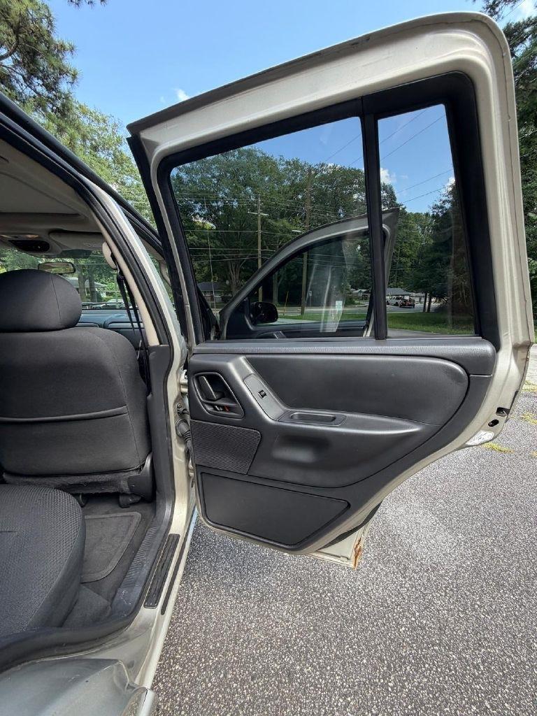 Jeep Grand Cherokee Laredo 4WD 2004