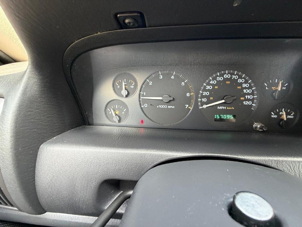 Jeep Grand Cherokee Laredo 4WD 2004