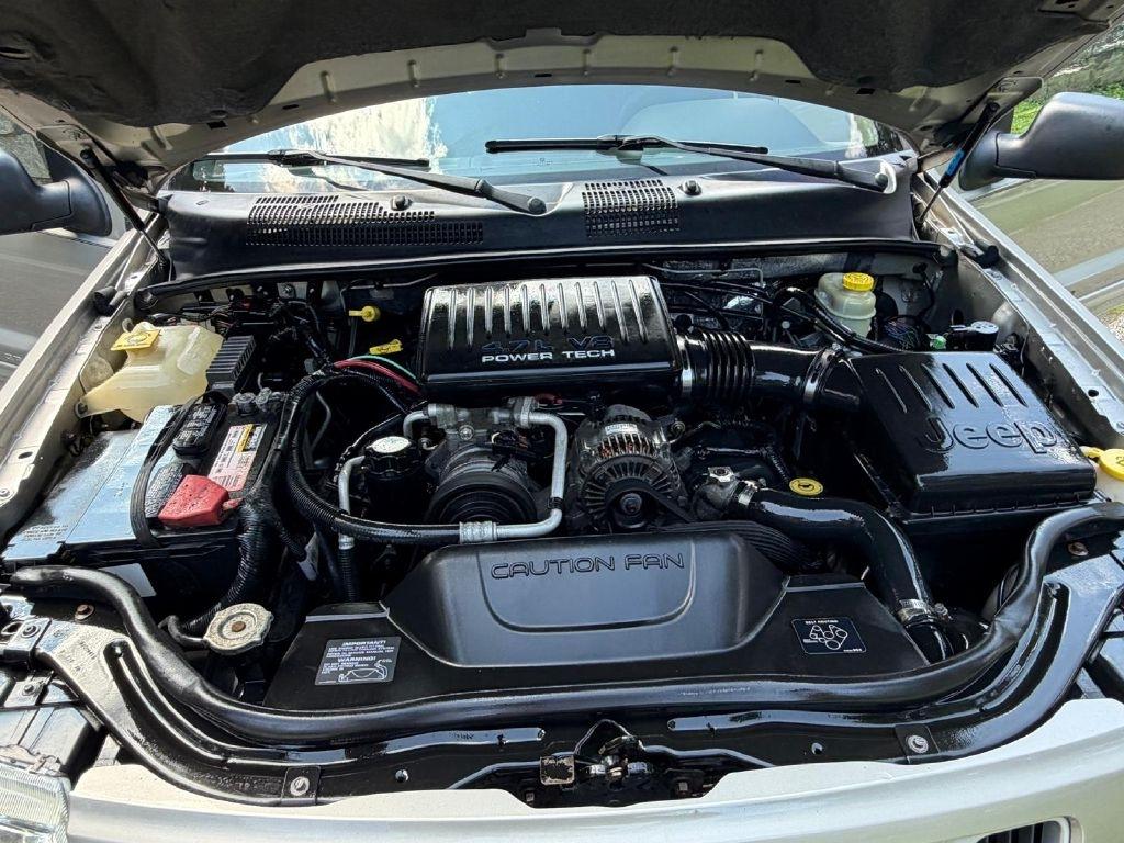 Jeep Grand Cherokee Laredo 4WD 2004