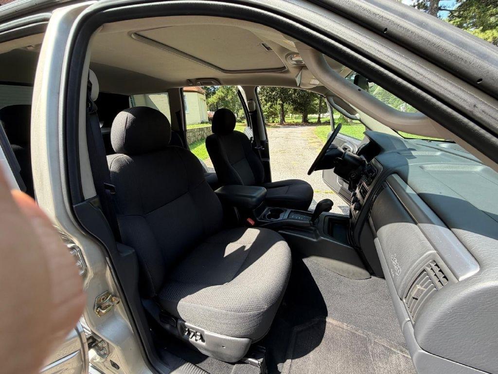 Jeep Grand Cherokee Laredo 4WD 2004