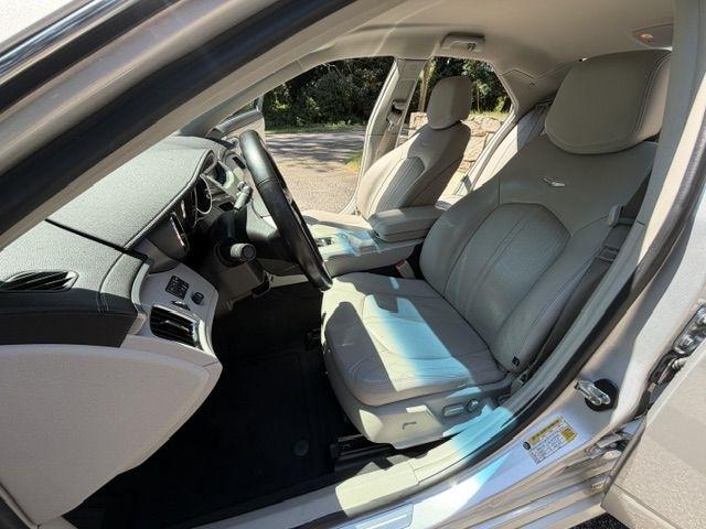 Cadillac CTS Luxury 2013
