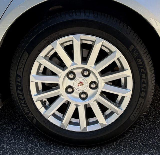 Cadillac CTS Luxury 2013